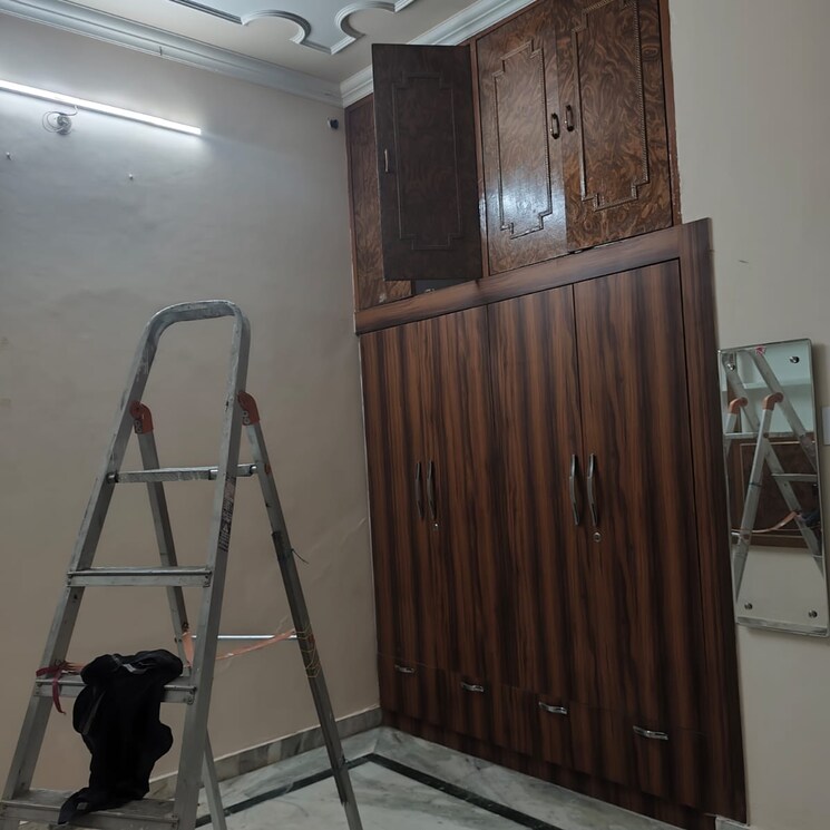 Room, gomti nagar Pg For Girls In Gomti Nagar 9708474