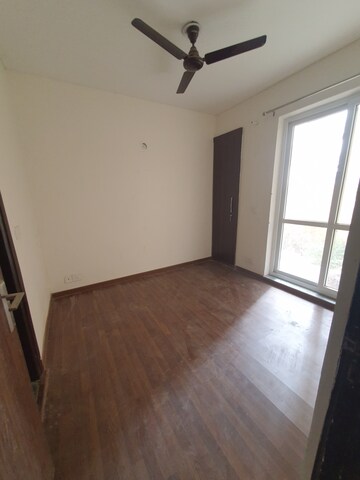 3 BHK Builder Floor For Sale in BPTP Parkland Pride, Sector 77