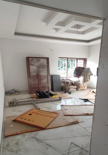 Room in 3 BHK Independent House at Kuttoor – for Sale