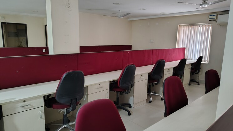 Team Area, madhapur Commercial Office Space 2000 Sq.Ft. In Madhapur Hyderabad 9708655