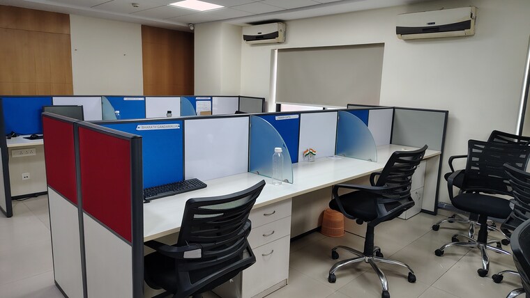 Team Area, madhapur Commercial Office Space 2000 Sq.Ft. In Madhapur Hyderabad 9708655