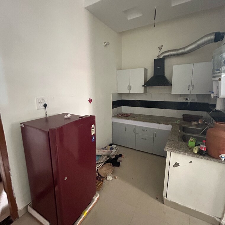 Kitchen, kharar landran road 1 Bedroom 750 Sq.Ft. Apartment In Kharar Landran Road Mohali 9708663