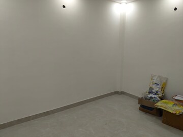 Room in 2 BHK Builder Floor at Govindpuri – for Rent