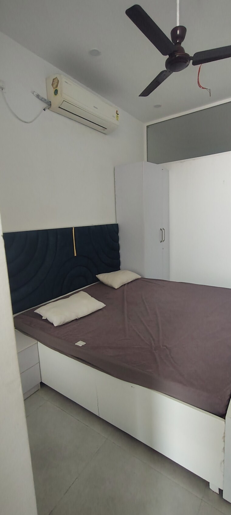 Room, dah-greentech-nx-one 1 Bedroom 595 Sq.Ft. Apartment In Tech Zone 4 Greater Noida Greater Noida 9708747