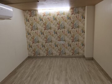  Office Space For Rent in Om Heera Panna Mall, Andheri West