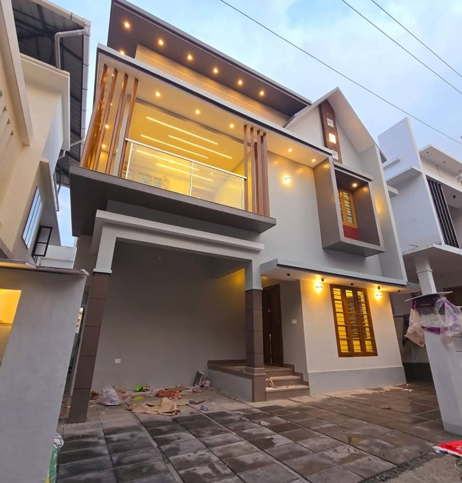 3 BHK + Pooja Room,Study Room Villa For Sale in Ottapalam