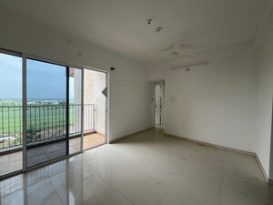 Room in 2 BHK Apartment at Godrej Boulevard, Manjari – for Rent