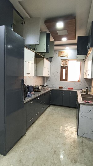 Kitchen in 3 BHK Builder Floor at Green Fields Colony – for Rent