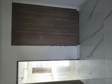 Furnished Amenities in 3 BHK Apartment at M3M Soulitude, Sector 89 – for Rent