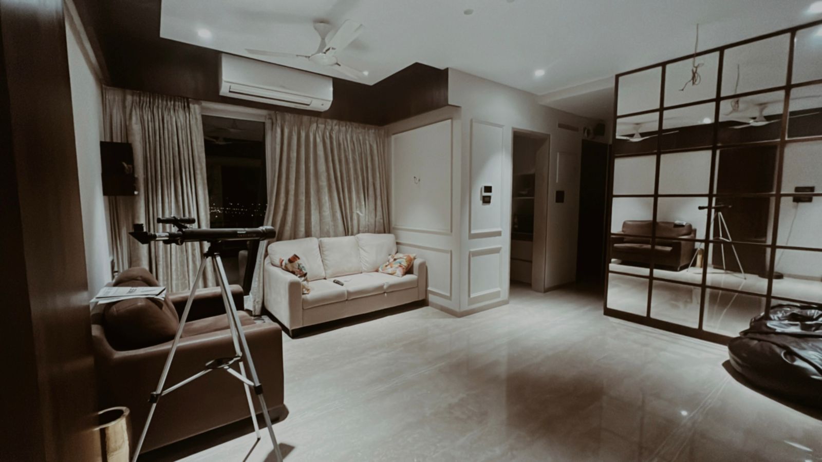 2.5 BHK + Pooja Room,Servant Room,Study Room,Extra Room 1400 Sq.Ft. Apartment in NRI Complex Phase 2