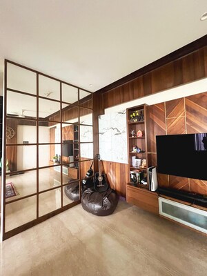 Staircase in 2.5 BHK Apartment at NRI Complex Phase 2, Seawoods – for Rent