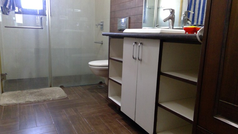 Kitchen, south city 1 4 Bedroom 180 Sq.Yd. Villa In South City 1 Gurgaon 9709216
