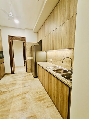 Kitchen in 3.5 BHK Apartment at Ambience Creacions, Sector 22 – for Rent