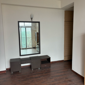Room in 3 BHK Apartment at Mahagun Maple, Sector 51 – for Sale