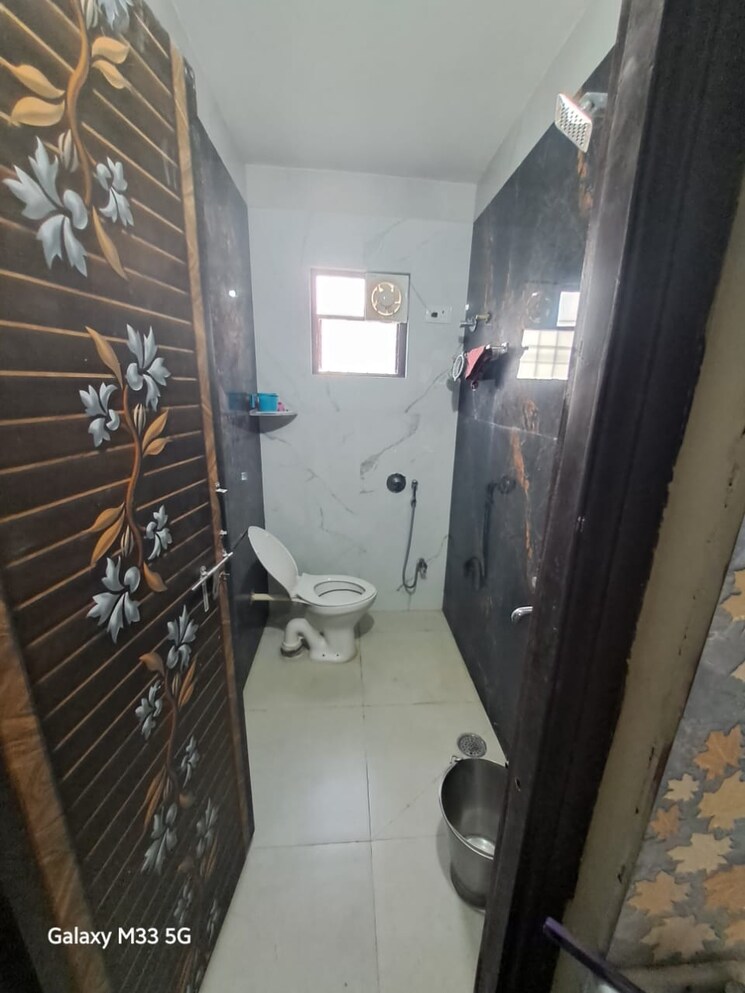 Bathroom, new sneh nagar 3 Bedroom 1350 Sq.Ft. Apartment In New Sneh Nagar Nagpur 9709575
