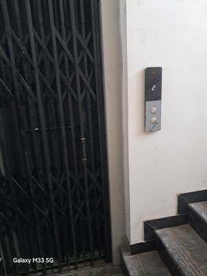 Bathroom in 3 BHK Apartment at New Sneh Nagar – for Rent