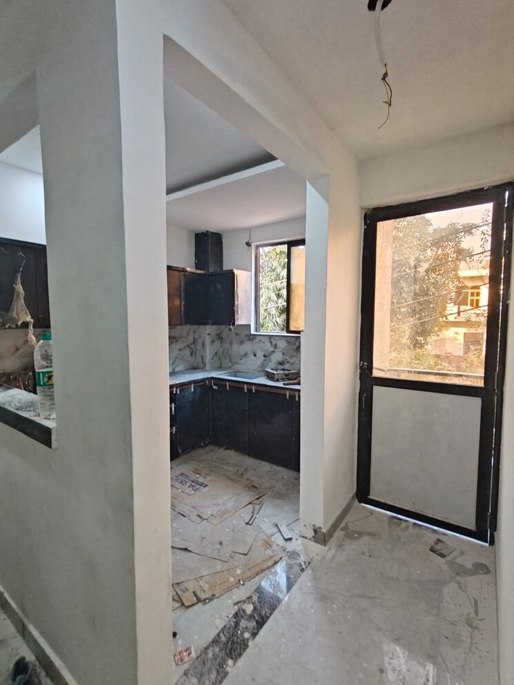 Living Room, vipul-tatvam-villas 5 Bedroom 9000 Sq.Ft. Apartment In Sector 48 Gurgaon 9709278