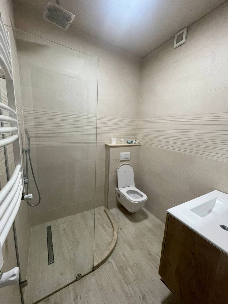 Bathroom, koramangala 3 Bedroom 2514 Sq.Ft. Apartment In Koramangala Bangalore 9709501