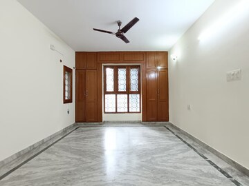 Room in 4 BHK Independent House at Hsr Layout – for Rent