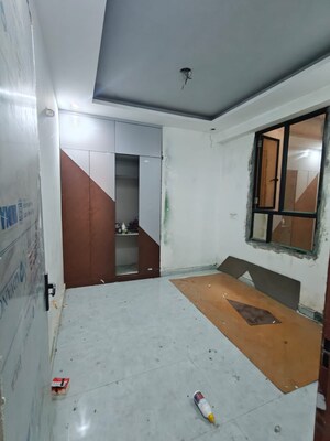 Kitchen in 4 BHK Apartment at Vipul Tatvam Villas, Sector 48 – for Rent