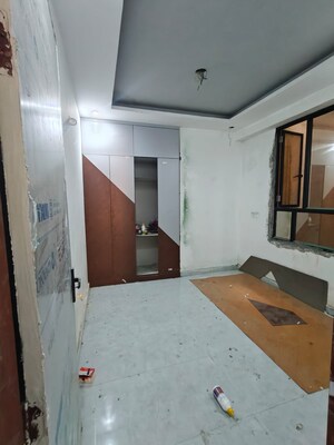 Kitchen in 4 BHK Apartment at Vipul Tatvam Villas, Sector 48 – for Rent