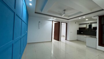 Building Lobby in 3 BHK Apartment at Sultanpur – for Rent