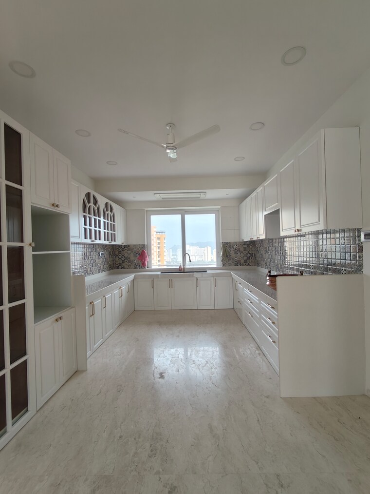 Kitchen, raunak-viraj-tower-thane 5 Bedroom 3380 Sq.Ft. Apartment In Pokhran Road No Two Thane 9709785