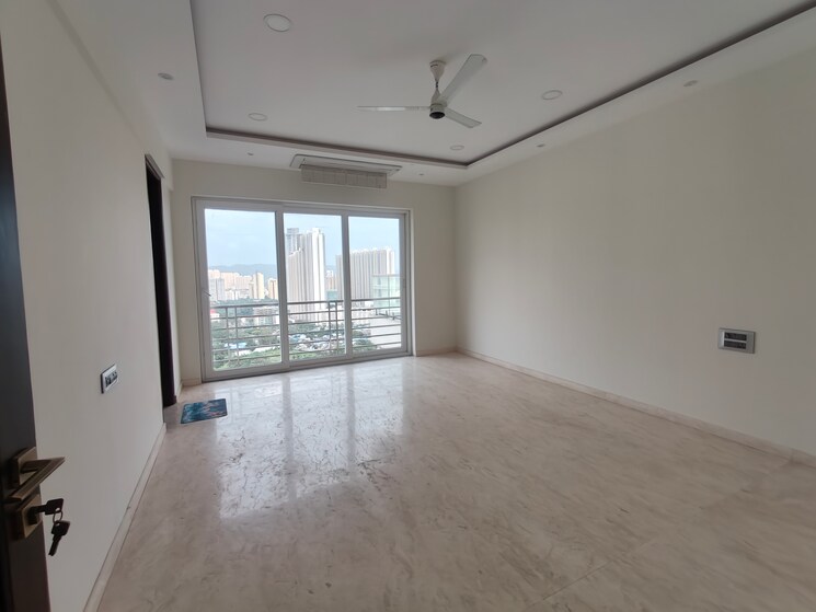 Bedroom, raunak-viraj-tower-thane 5 Bedroom 3380 Sq.Ft. Apartment In Pokhran Road No Two Thane 9709785