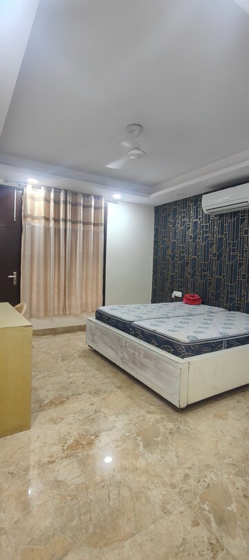 Bedroom in 4 BHK Builder Floor at Chattarpur – for Rent