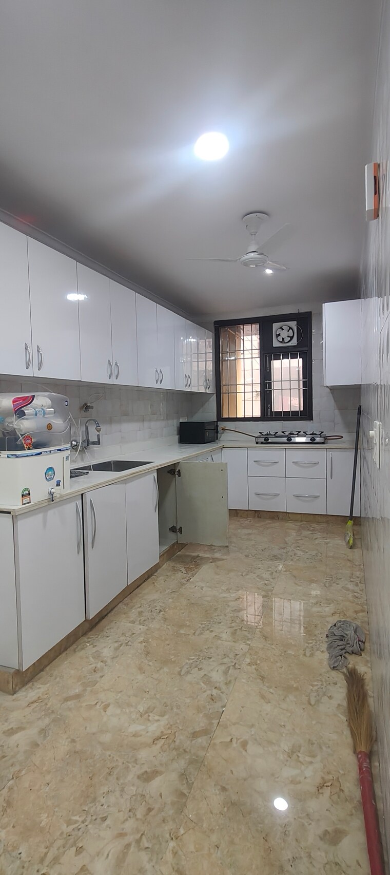 Kitchen, chattarpur 4 Bedroom 2500 Sq.Ft. Builder Floor In Chattarpur Delhi 9709683