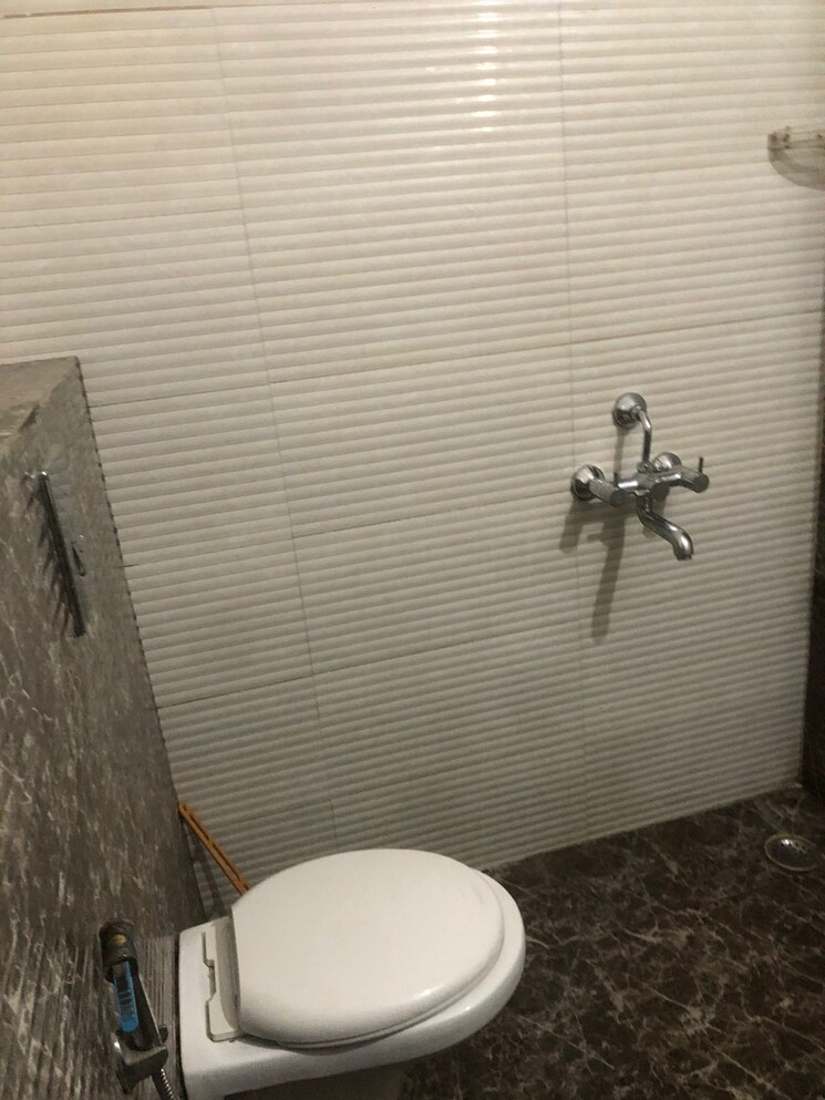 Bathroom, sector 4 3 Bedroom 1814 Sq.Ft. Independent House In Sector 4 Gurgaon 9709765