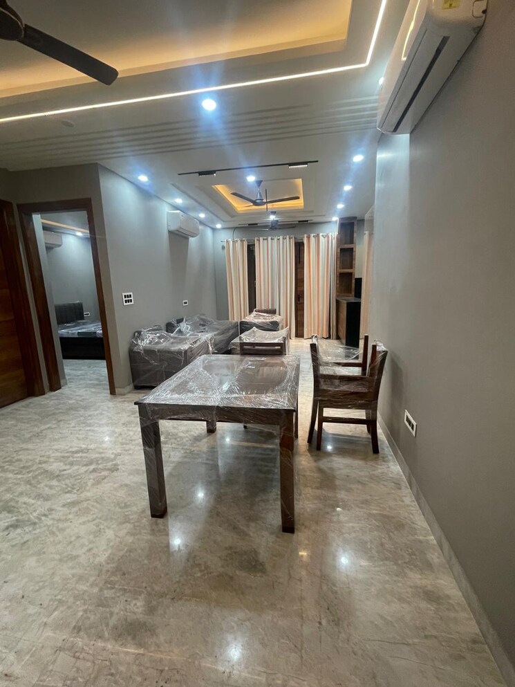 Living Room, central-park-resorts 4 Bedroom 3880 Sq.Ft. Apartment In Sector 48 Gurgaon 9709886