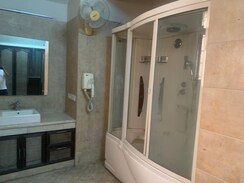 3 BHK + Servant Room Apartment For Sale in Unitech Escape