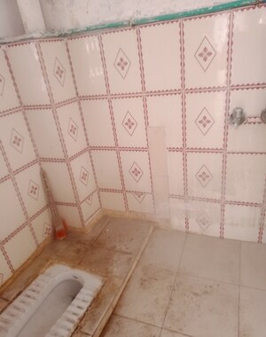 1 BHK Villa For Rent in Aliganj