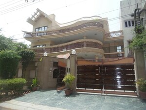 3 BHK Independent House For Rent in Sector 4