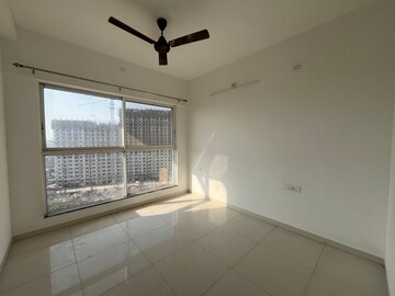 Room in 2 BHK Apartment at Godrej Boulevard, Manjari – for Rent