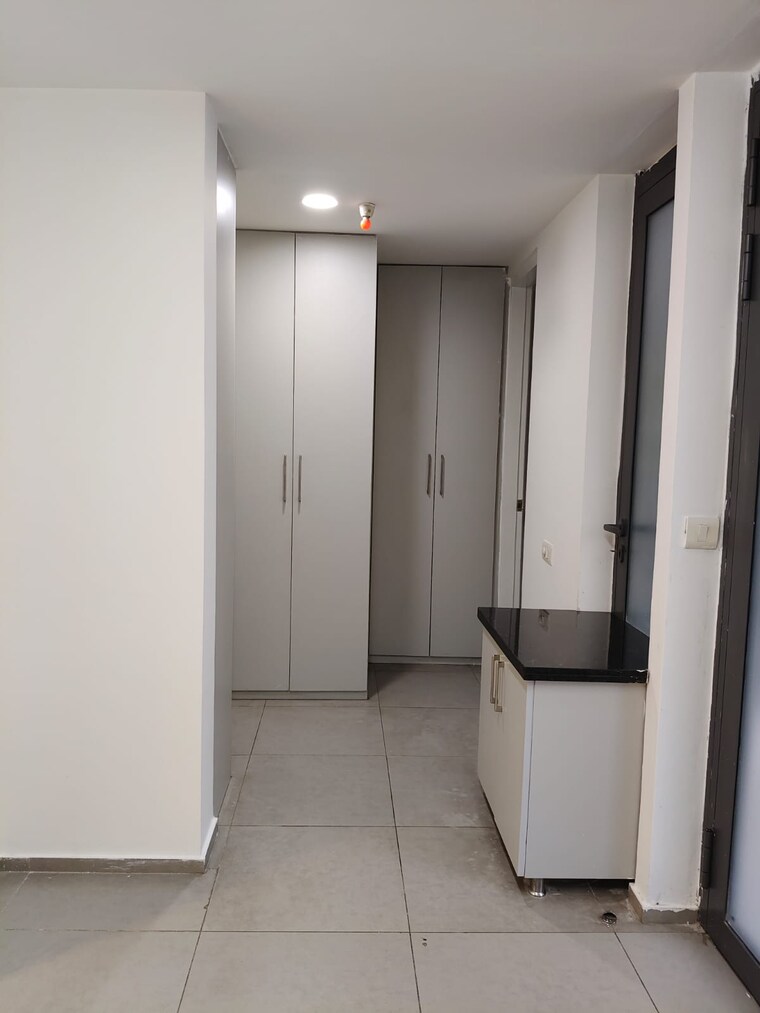 undefined, emaar-emerald-estate 3 Bedroom 1310 Sq.Ft. Apartment In Sector 65 Gurgaon 9710113