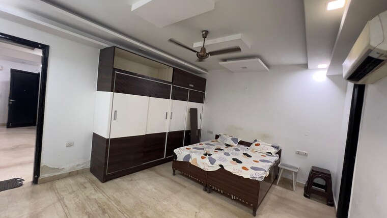 Bedroom, model town 2 Bedroom 1000 Sq.Ft. Builder Floor In Model Town Delhi 9710240