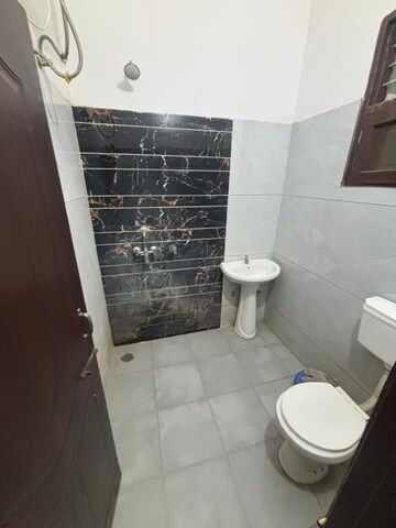 Bathroom in 1 BHK Apartment at Kharar Mohali Road – for Rent