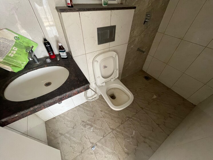 Bathroom, godrej-boulevard 2 Bedroom 691 Sq.Ft. Apartment In Manjari Pune 9710000