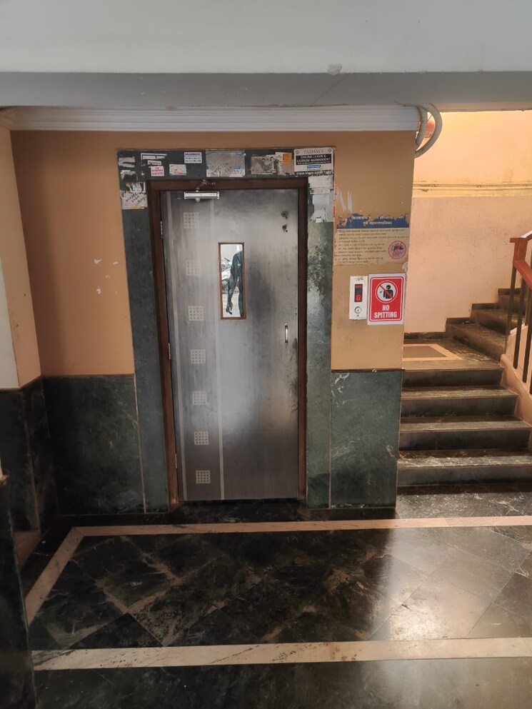 Gym, viman nagar 1 Bedroom 500 Sq.Ft. Apartment In Viman Nagar Pune 9710080