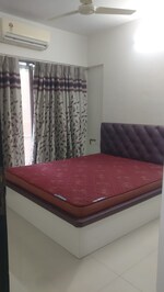 2 BHK + Extra Room 732 Sq.Ft. Builder Floor in Vile Parle East