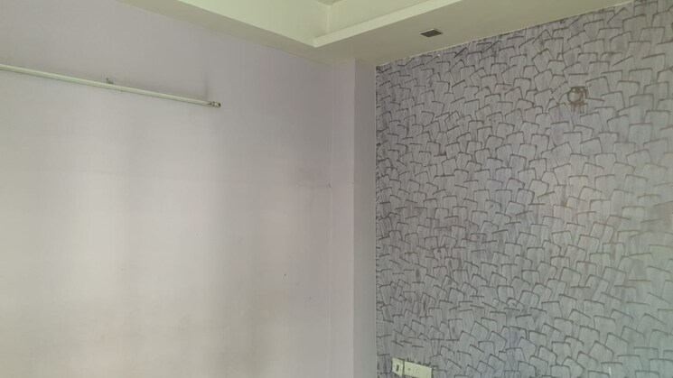 Room, sector 4 3 Bedroom 2055 Sq.Ft. Independent House In Sector 4 Gurgaon 9710215