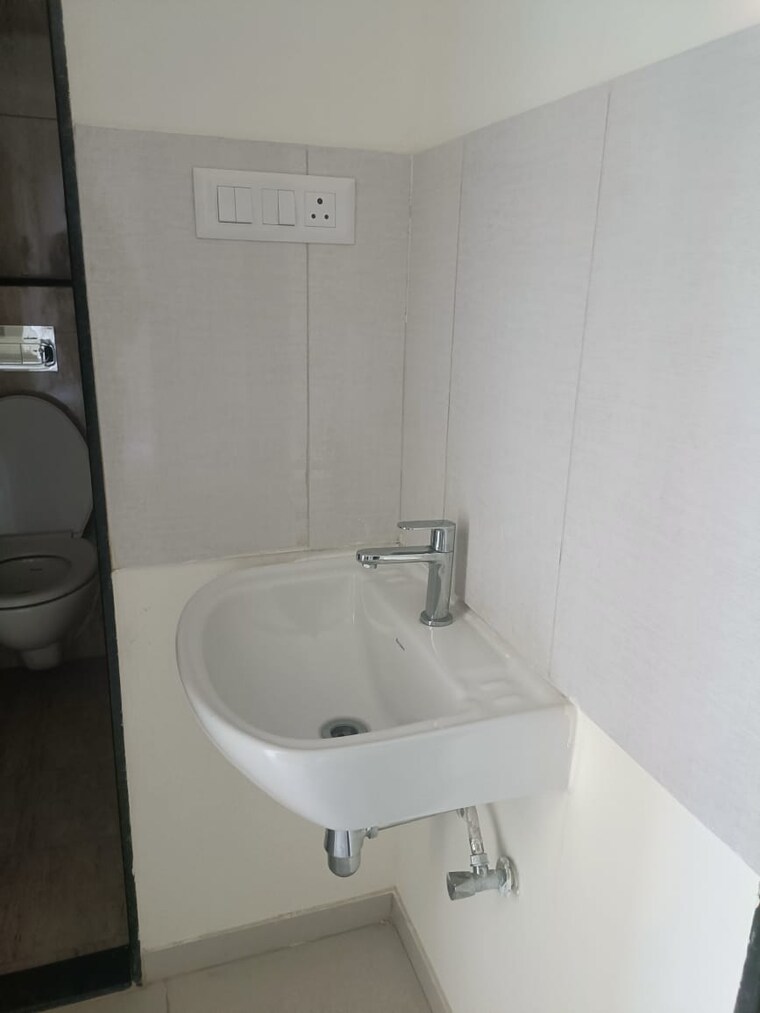 Bathroom, marunji 1 Bedroom 545 Sq.Ft. Apartment In Marunji Pune 9710239