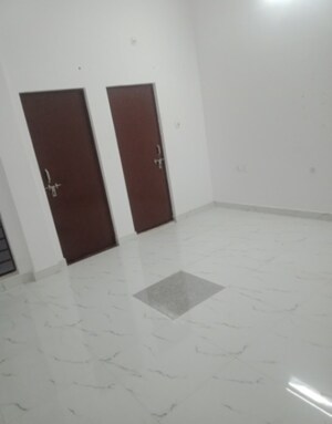 Room in 2 BHK Villa at Jankipuram – for Rent