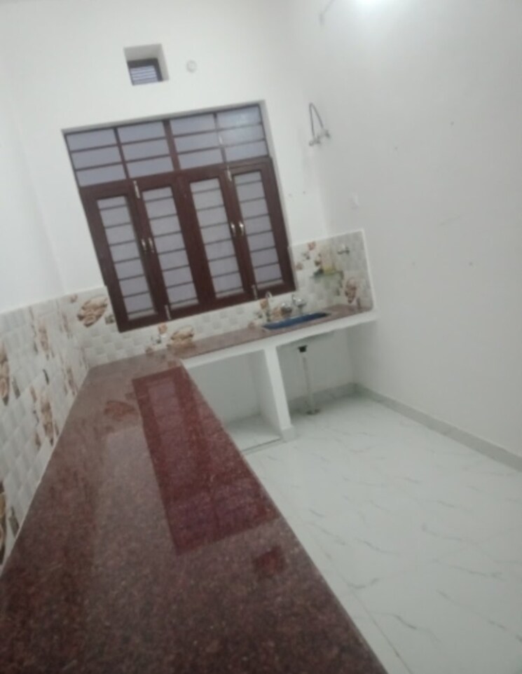 undefined, jankipuram 2 Bedroom 3500 Sq.Ft. Villa In Jankipuram Lucknow 9710267