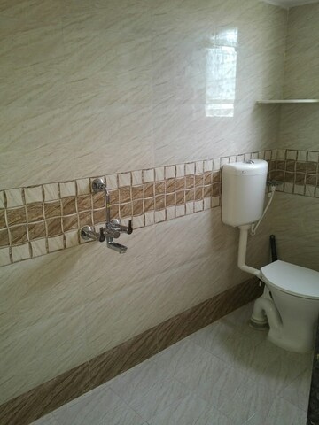 Bathroom in 1 BHK Apartment at Tingre Nagar – for Rent