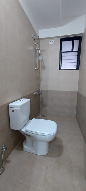 Bathroom in 2.5 BHK Apartment at Nanded Kalashree, State Bank Nagar – for Rent
