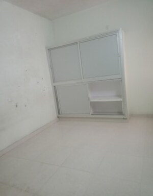 Room in 2 BHK Villa at Aliganj – for Rent