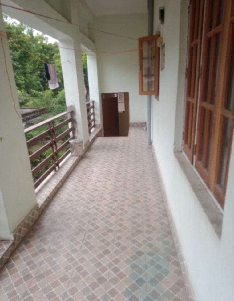 Balcony, aliganj 2 Bedroom 936 Sq.Ft. Villa In Aliganj Lucknow 9710363